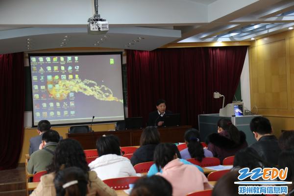 郑州回中举行校本课题结项展示活动