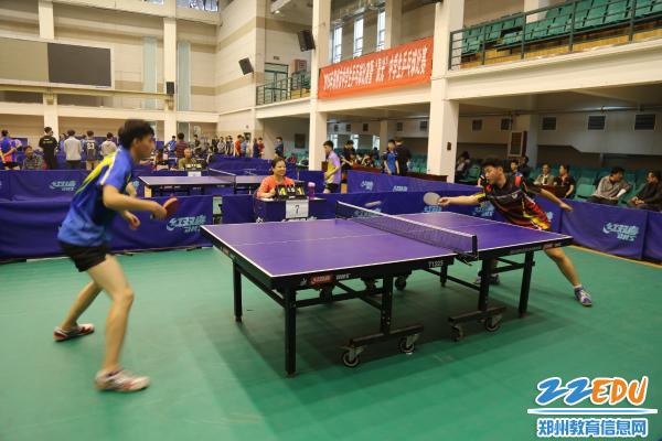 2015年郑州市中学生“晨光”乒乓球比赛在回中胜利闭幕
